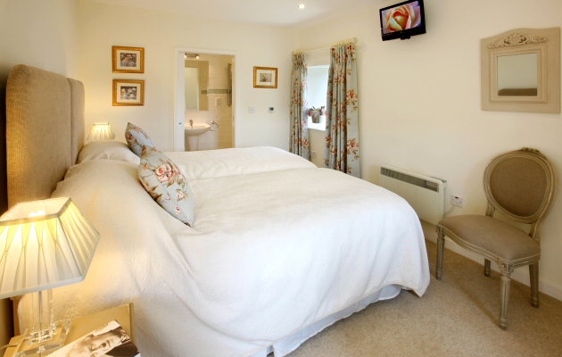 Pepperclose Cottage Twin / Double Bedroom, Bamburgh, Northumberland